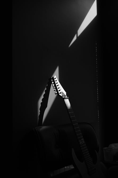 Electric Guitar on a Dark Room 