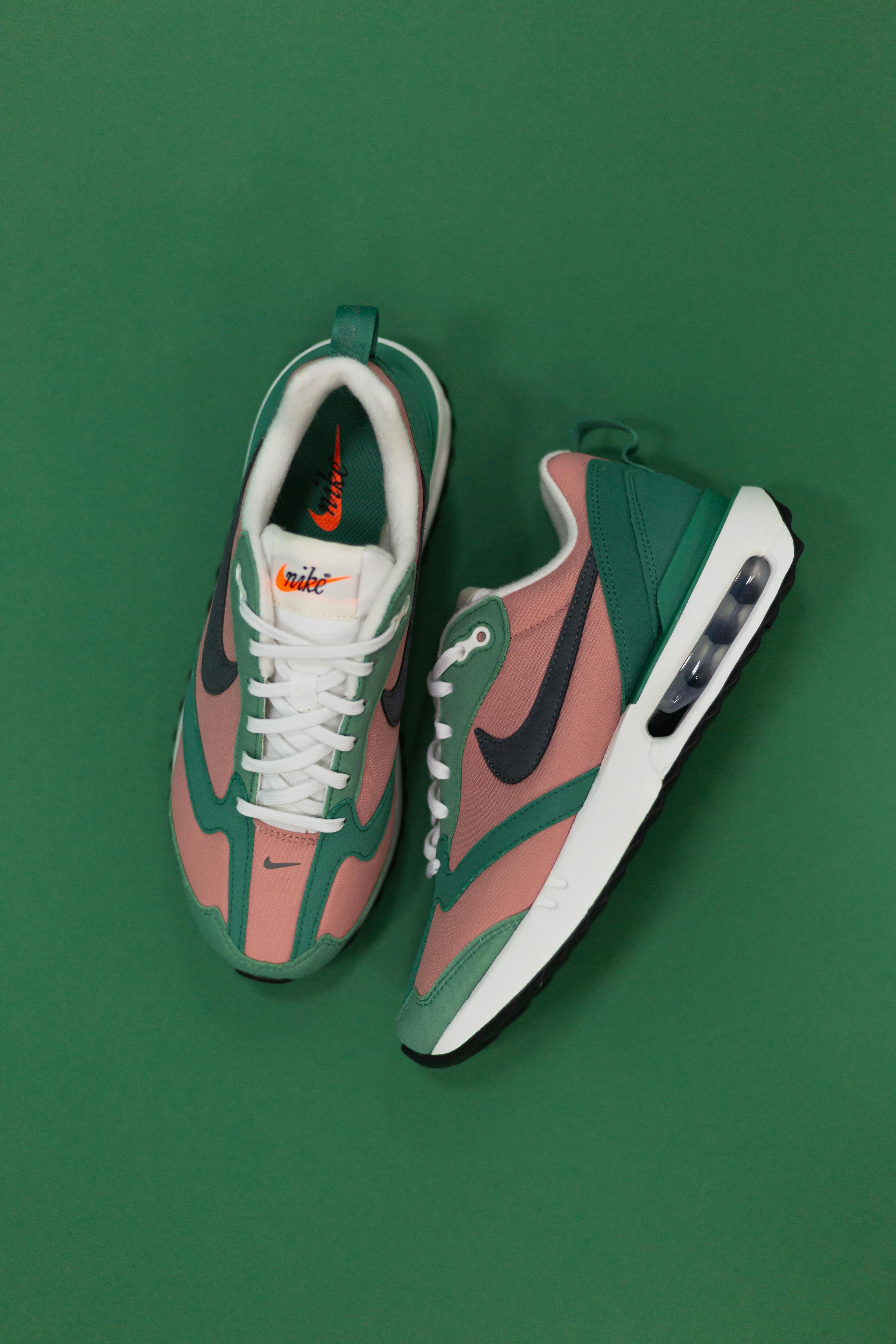 Nike air max outlet immagini