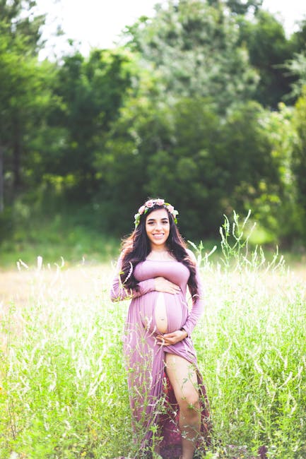 Pregnant Woman Photoshoot · Free Stock Photo