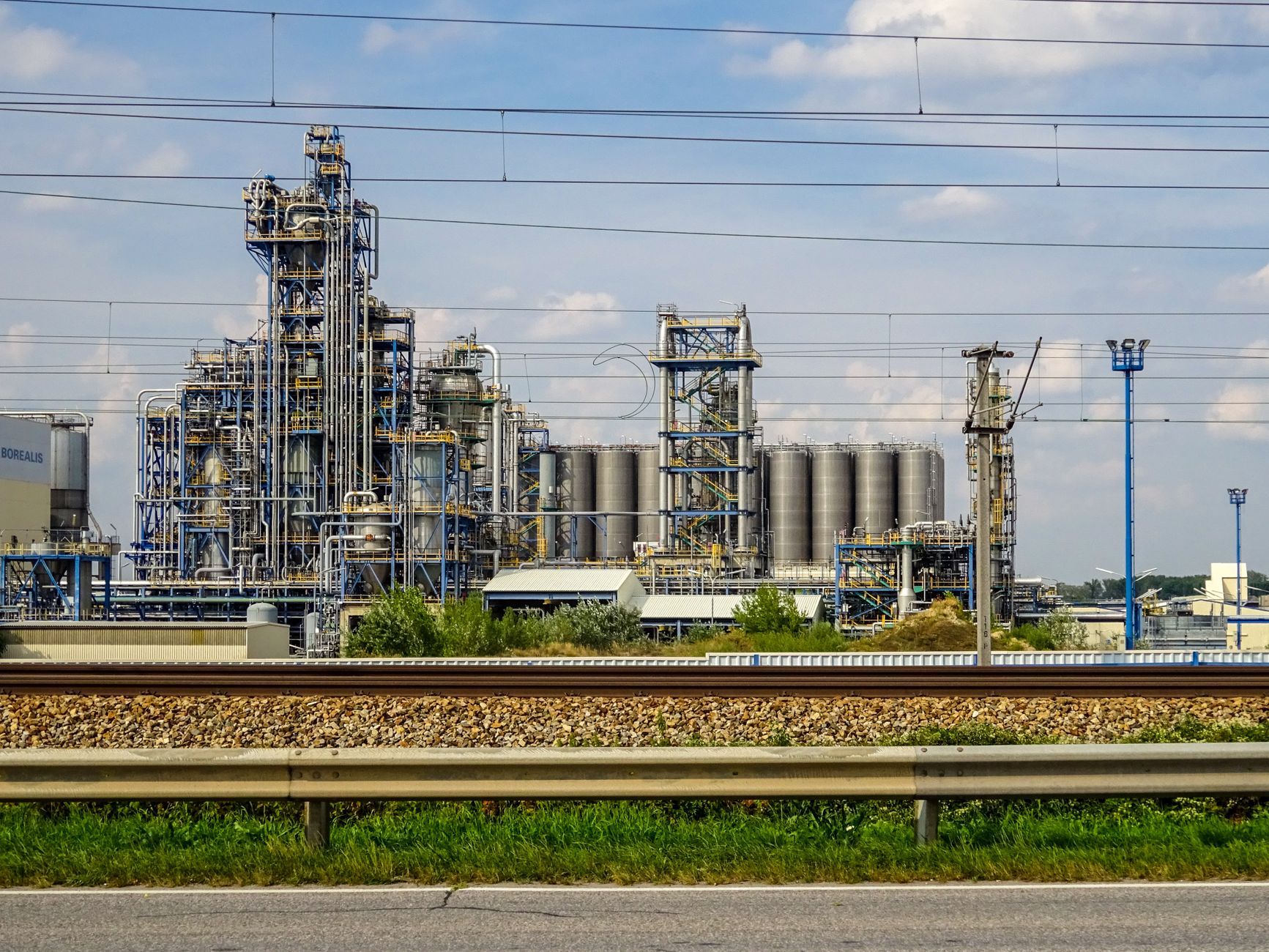 Toekomst Moerdijk besproken aan de hand van vijf vragen