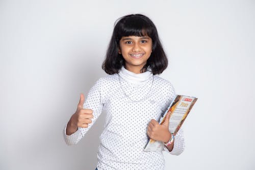 Gratis lagerfoto af barn, godkend, indisk pige Lagerfoto