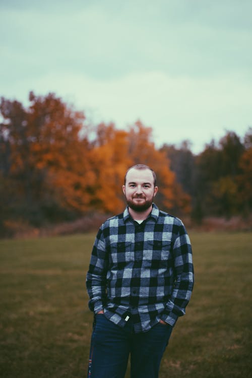 Free A Man Wearing a Flannel Stock Photo
