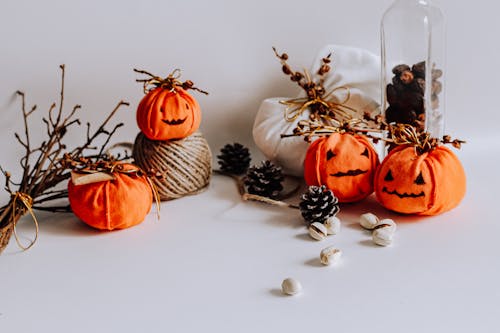 Gratis lagerfoto af garn, græskarlygte, halloween dekorationer