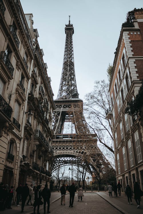 Free Alley Beside the Eiffel Tower Stock Photo