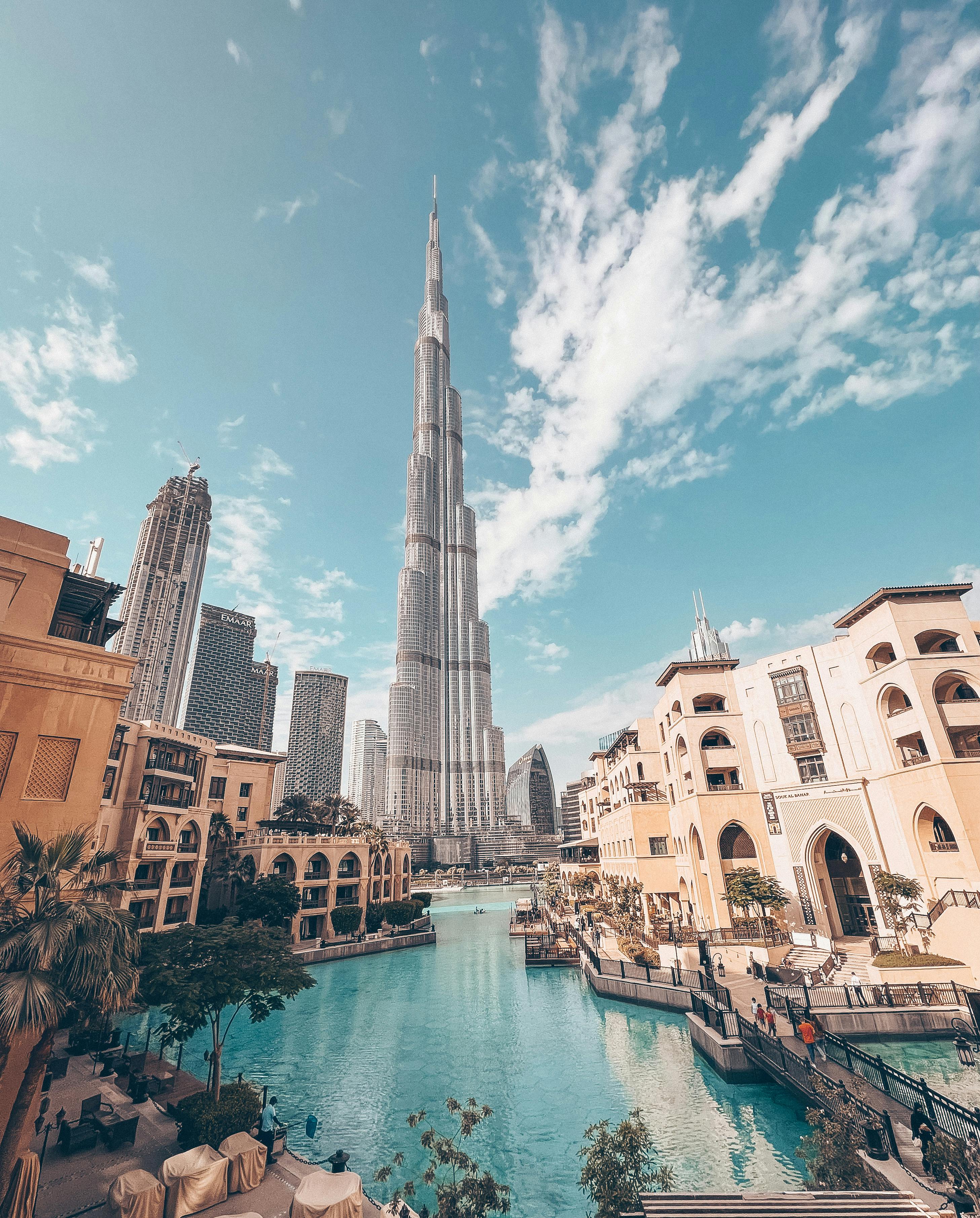 Burj Khalifa ペーパーモデル(1/2000 水色)｜Yahoo!フリマ（旧