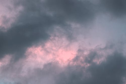 Why Grey Skies Feel Like They Drain Motivation