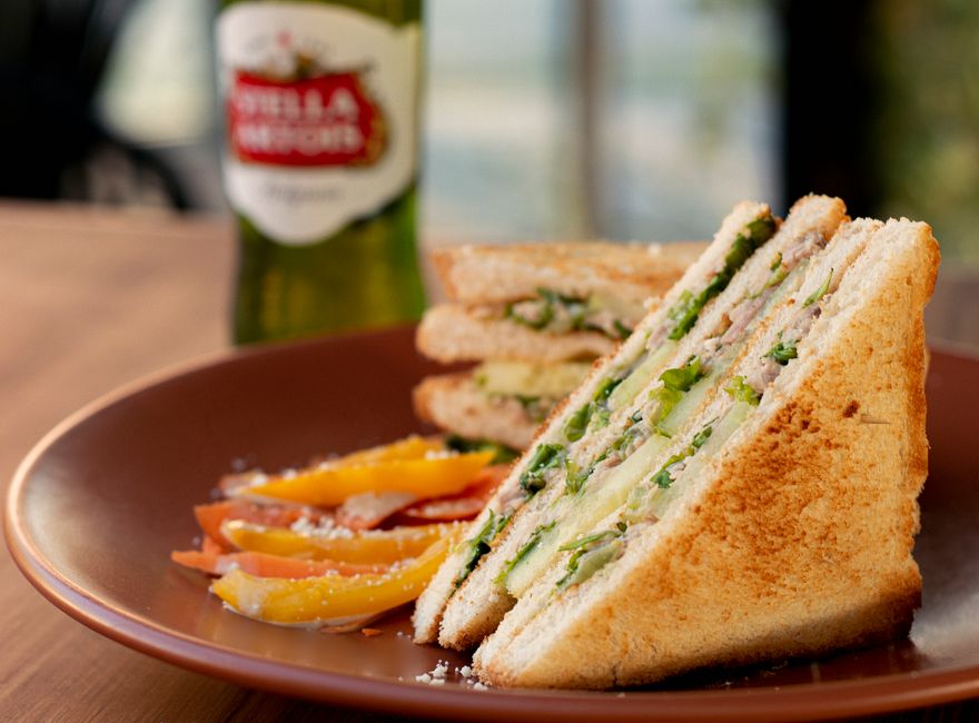 Club Applebee’s free appetizer offer at Applebee's restaurant