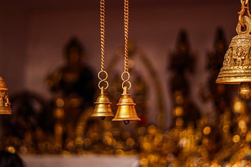 Foto d'estoc gratuïta de art, Budisme, campanes daurades