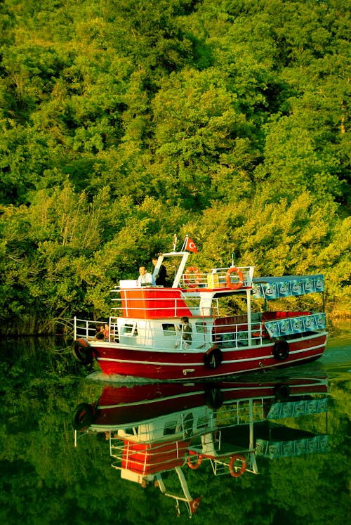 Základová fotografie zdarma na téma člun, jezero, odraz vody