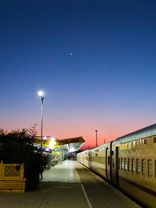 Foto profissional grátis de estação ferroviária, estrada de ferro, jaisalmer