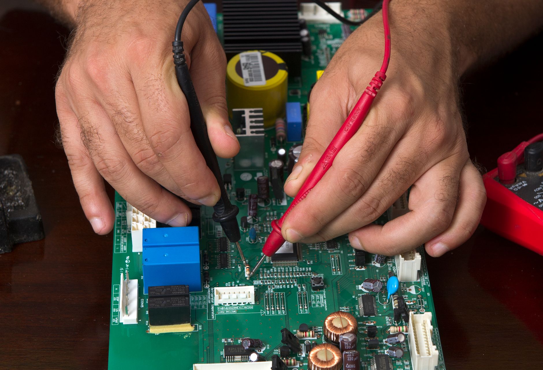Electrónica y robótica — laboratorio maker