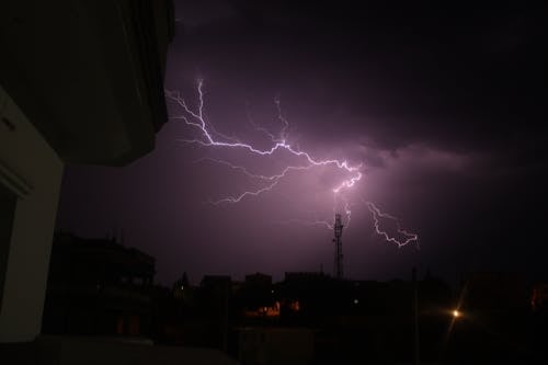 Free Lightning Strike on Dark Sky Stock Photo