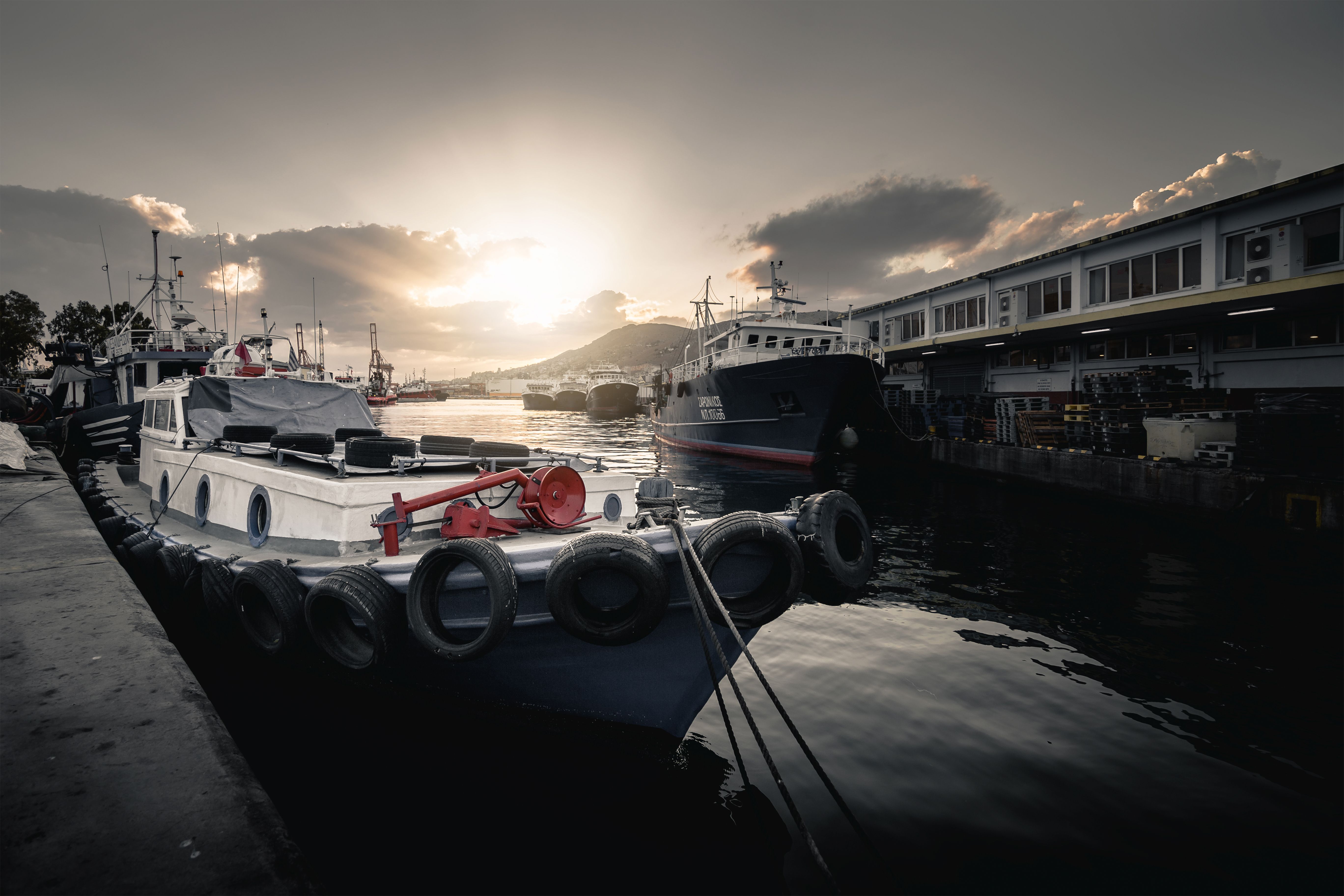 Boats in the Port at Sunset · Free Stock Photo