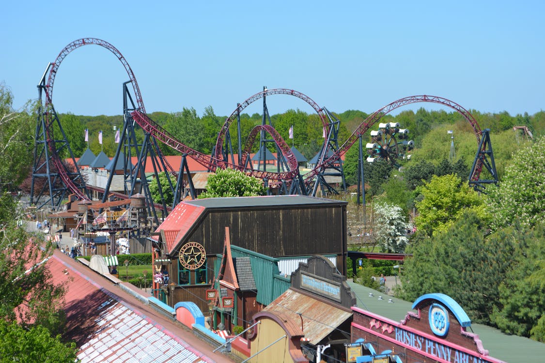 free-stock-photo-of-attractiepark-attractions-roller-coaster