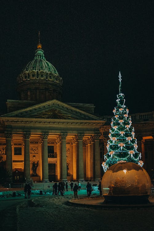 Foto profissional grátis de aparência, arquitetura clássica, árvore de Natal