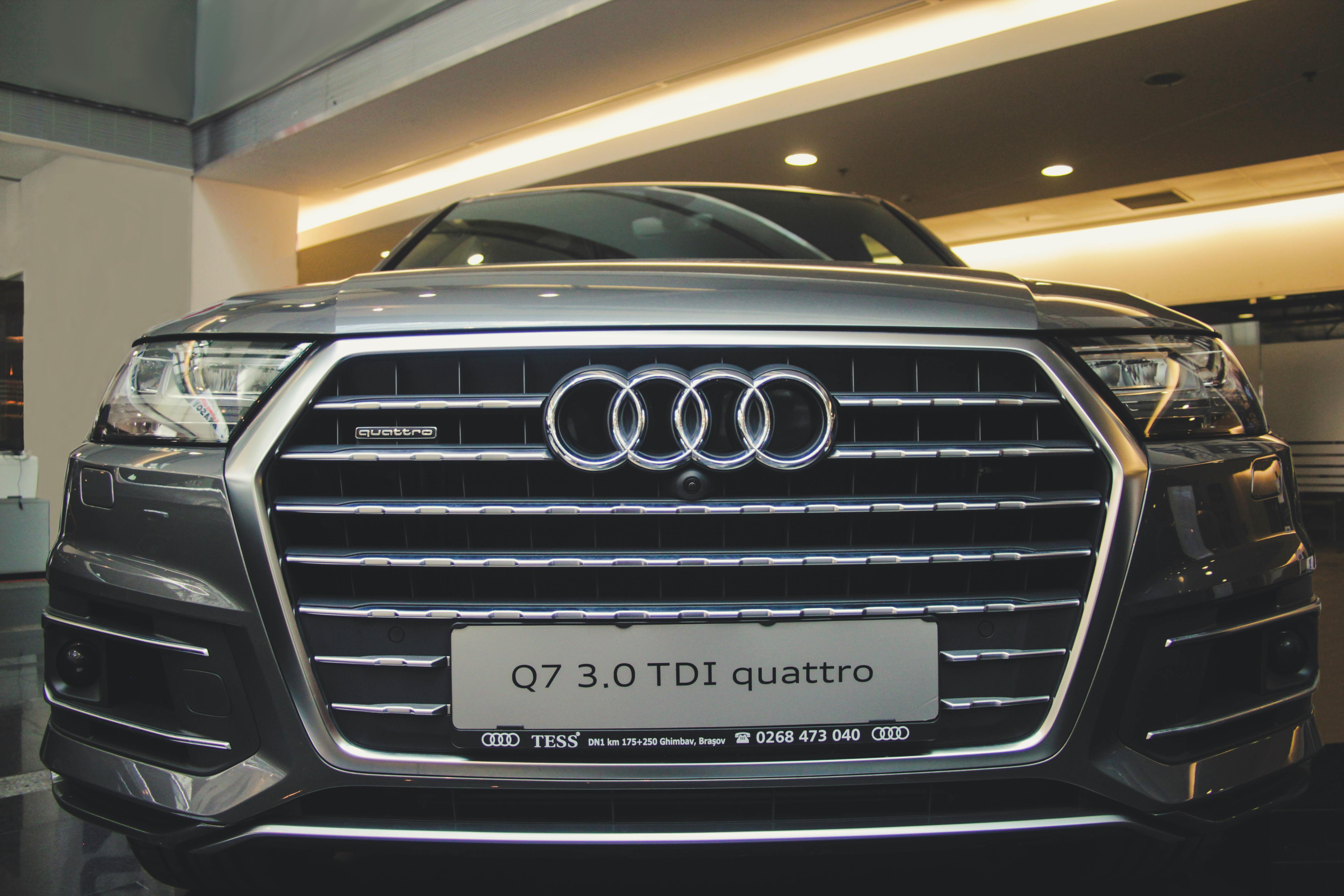 Free stock photo of audi, audi q7, dealership