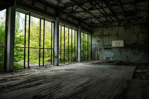 Free stock photo of abandoned, abandoned building, basketball