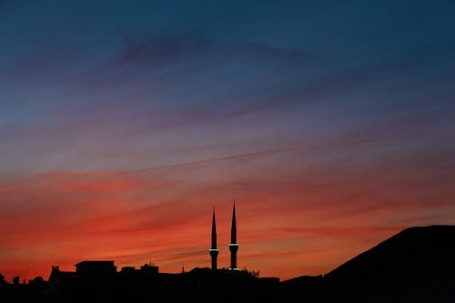 Free 
A Silhoutte of Minaret Towers during the Golden Hour Stock Photo