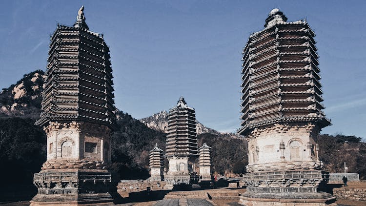 Yinshan Buddhist Pagodas