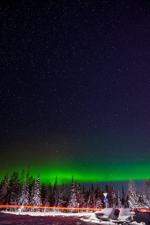 Free Scenic View of the Northern Lights during the Night Stock Photo