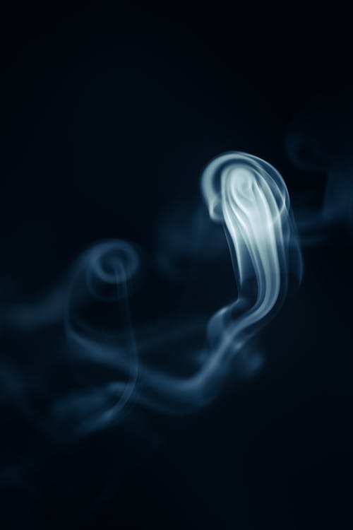 Darmowe zdjęcie z galerii z dym, fotografia dymu, pionowy strzał