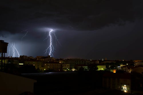 Free stock photo of lightning, lightning across the sky, night