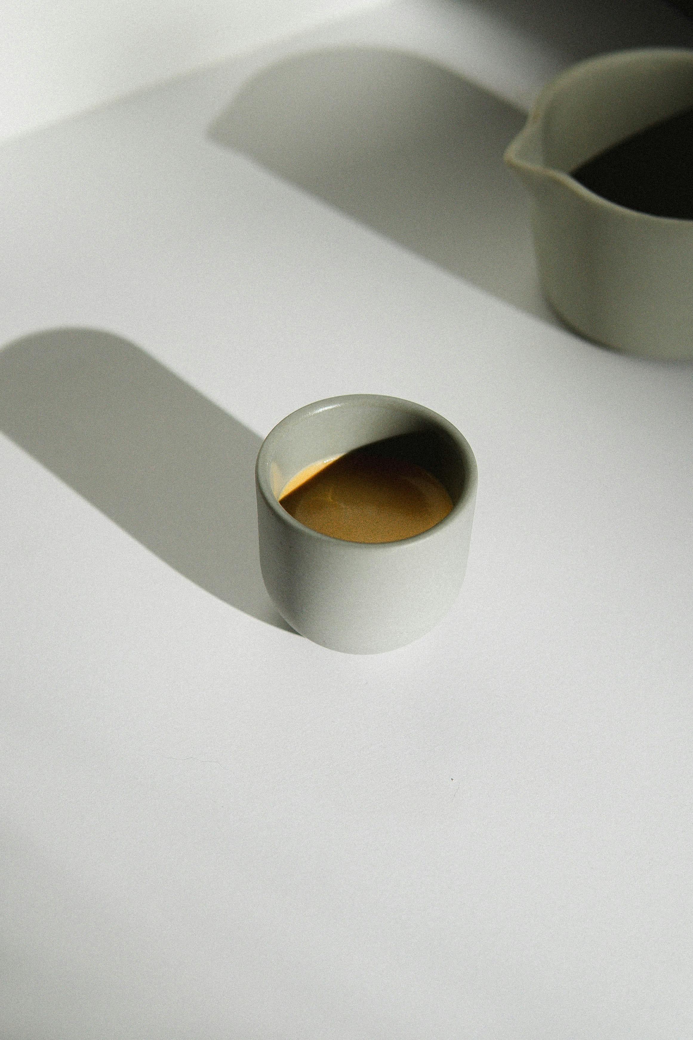 coffee in cups