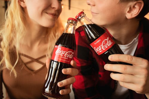 Kostenlos Kostenloses Stock Foto zu alkoholfreie getränke, coca cola, erfrischung Stock-Foto