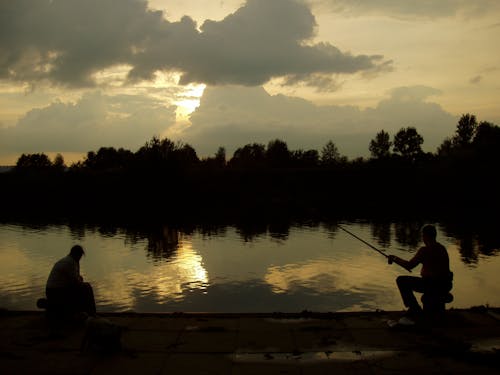 Fotobanka s bezplatnými fotkami na tému rybári, tmavý, večer