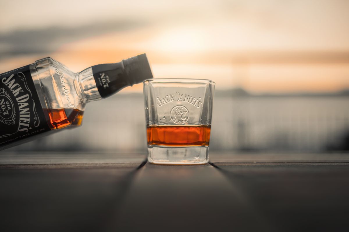 Alcool et testostérone : quels effets ? - Comprendre le lien entre alcool et testostérone