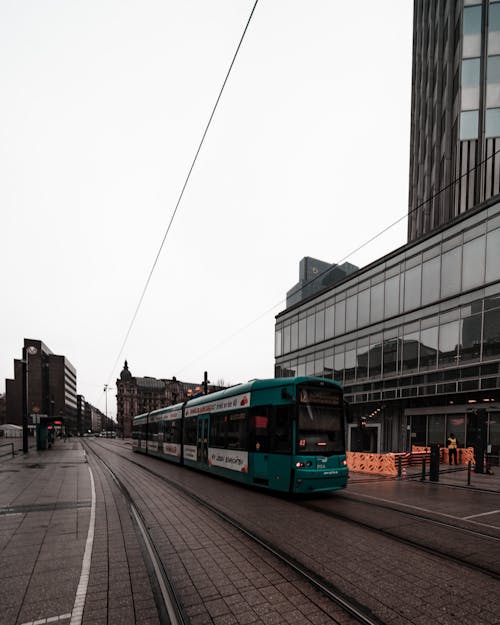 Ilmainen kuvapankkikuva tunnisteilla harjoitella, jalkakäytävät, junanrata