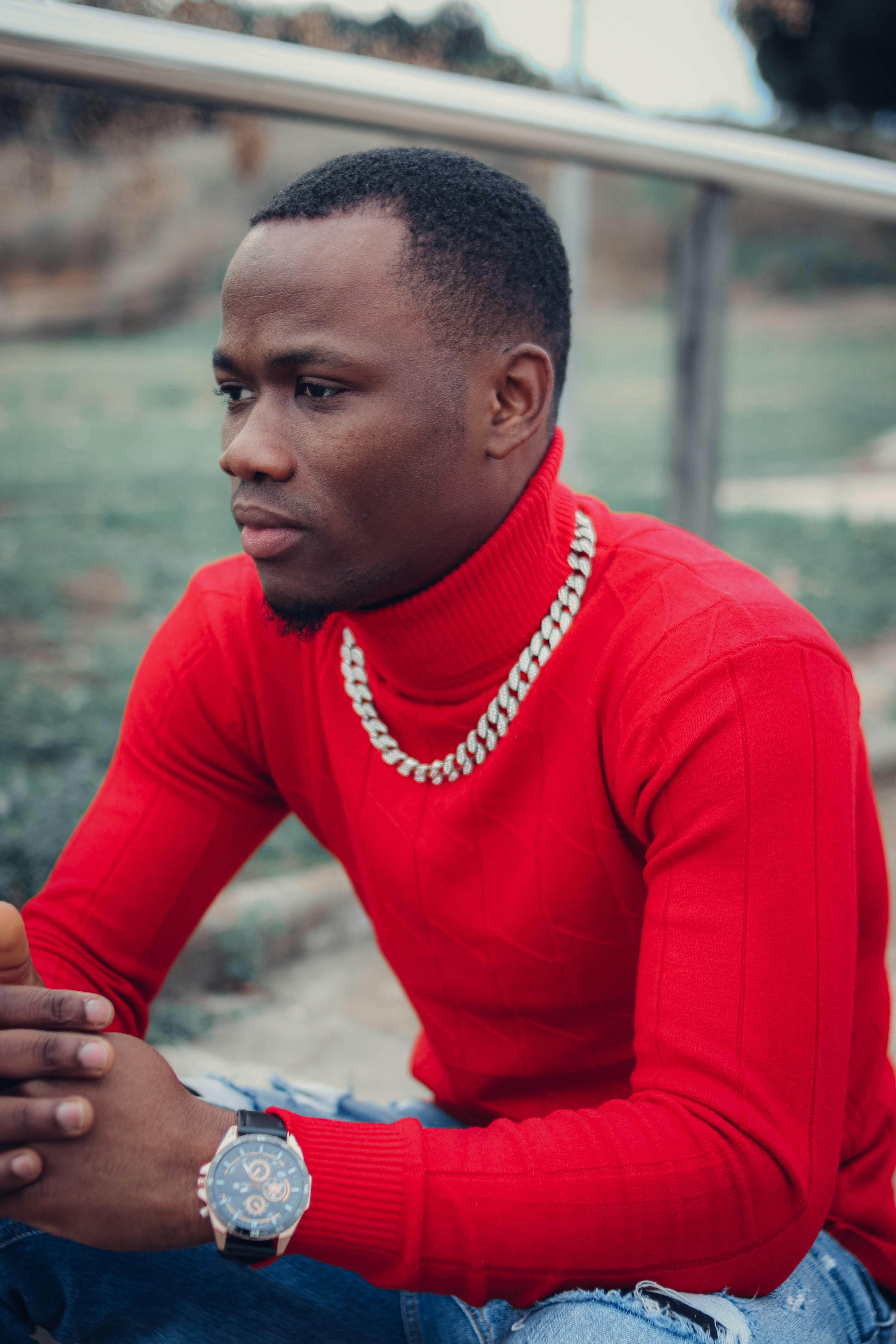 Man in Black Turtleneck Sweater Free Stock Photo