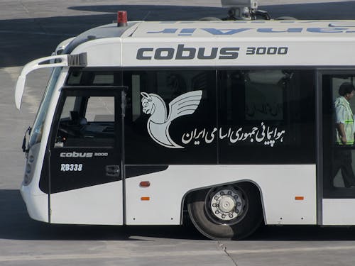 Free stock photo of airport bus, airport ramp, bus