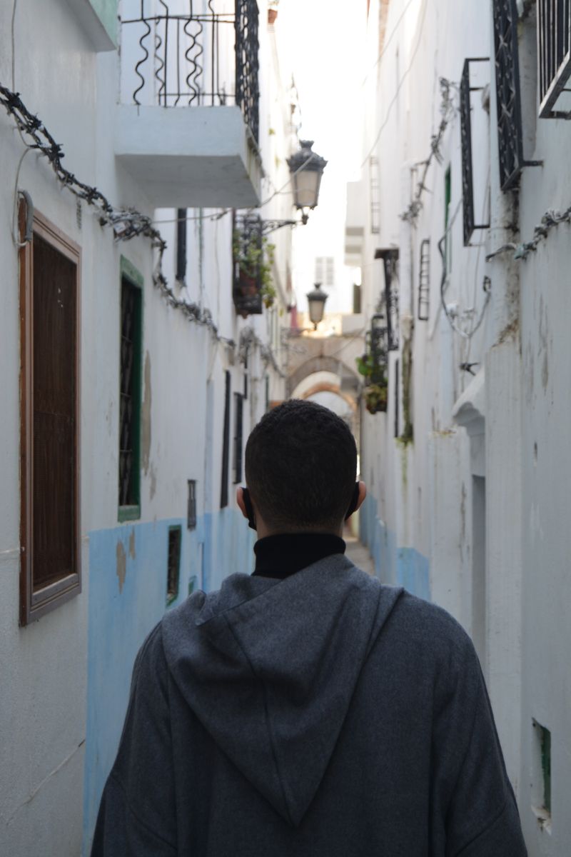 Djellaba traditionnelle marocaine, vue de dos