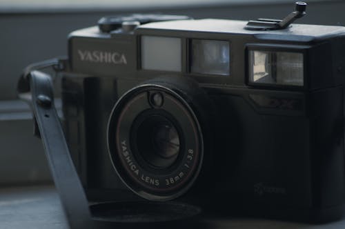 Ilmainen kuvapankkikuva tunnisteilla lähikuva, musta kamera, yashica Kuvapankkikuva