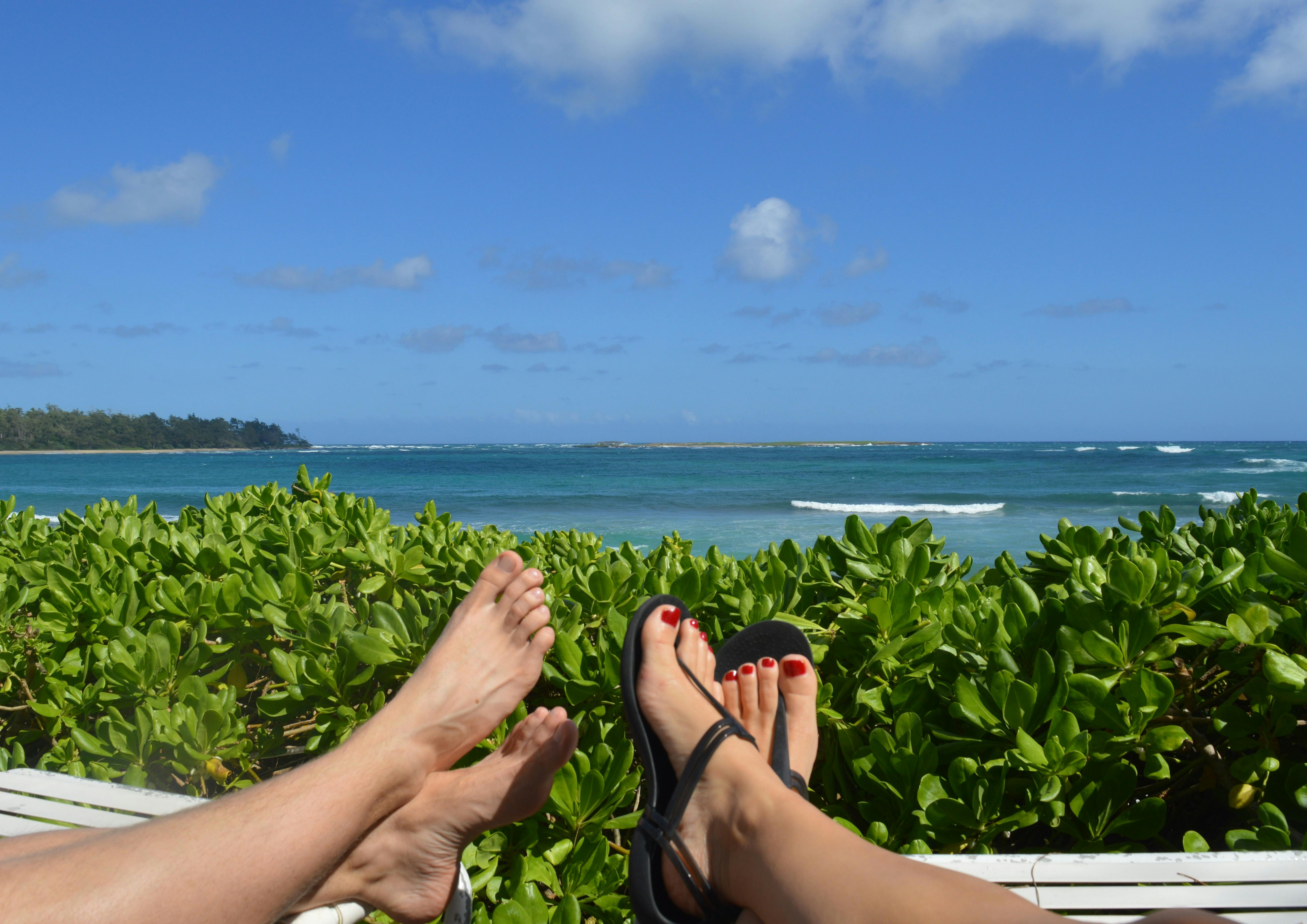 free-stock-photo-of-bare-feet-feet-hawaii