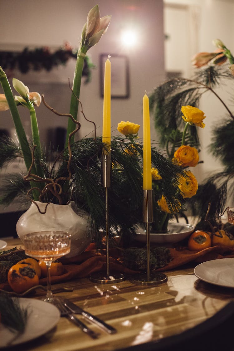 Table Decoration With Candles