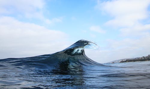 Foto d'estoc gratuïta de aigua, fent surf, fer surf