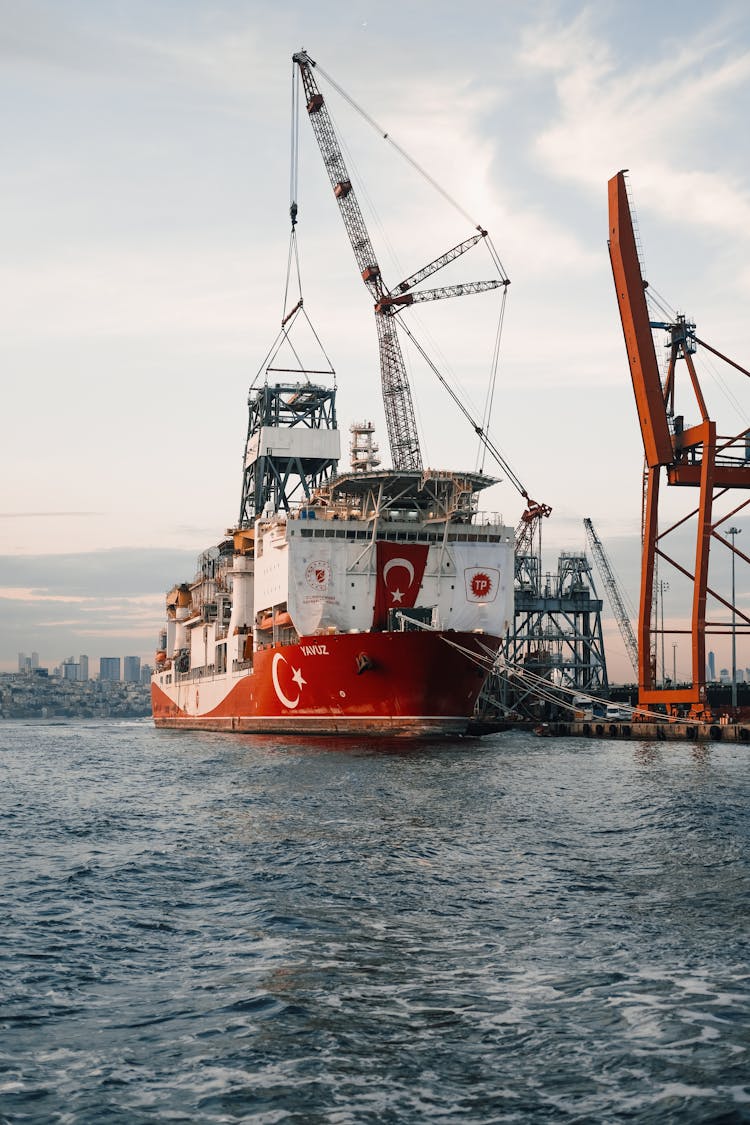 Turkey's Drillship On Sea