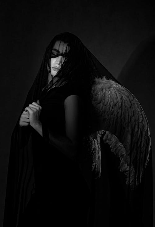 Gratis Fotos de stock gratuitas de alas, ángel, blanco y negro Foto de stock