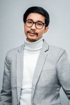 Board author portrait — photo by Prince on Pexels