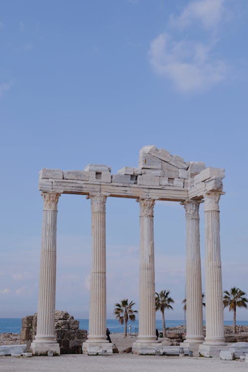 Free Ancient Concrete Pillars Stock Photo
