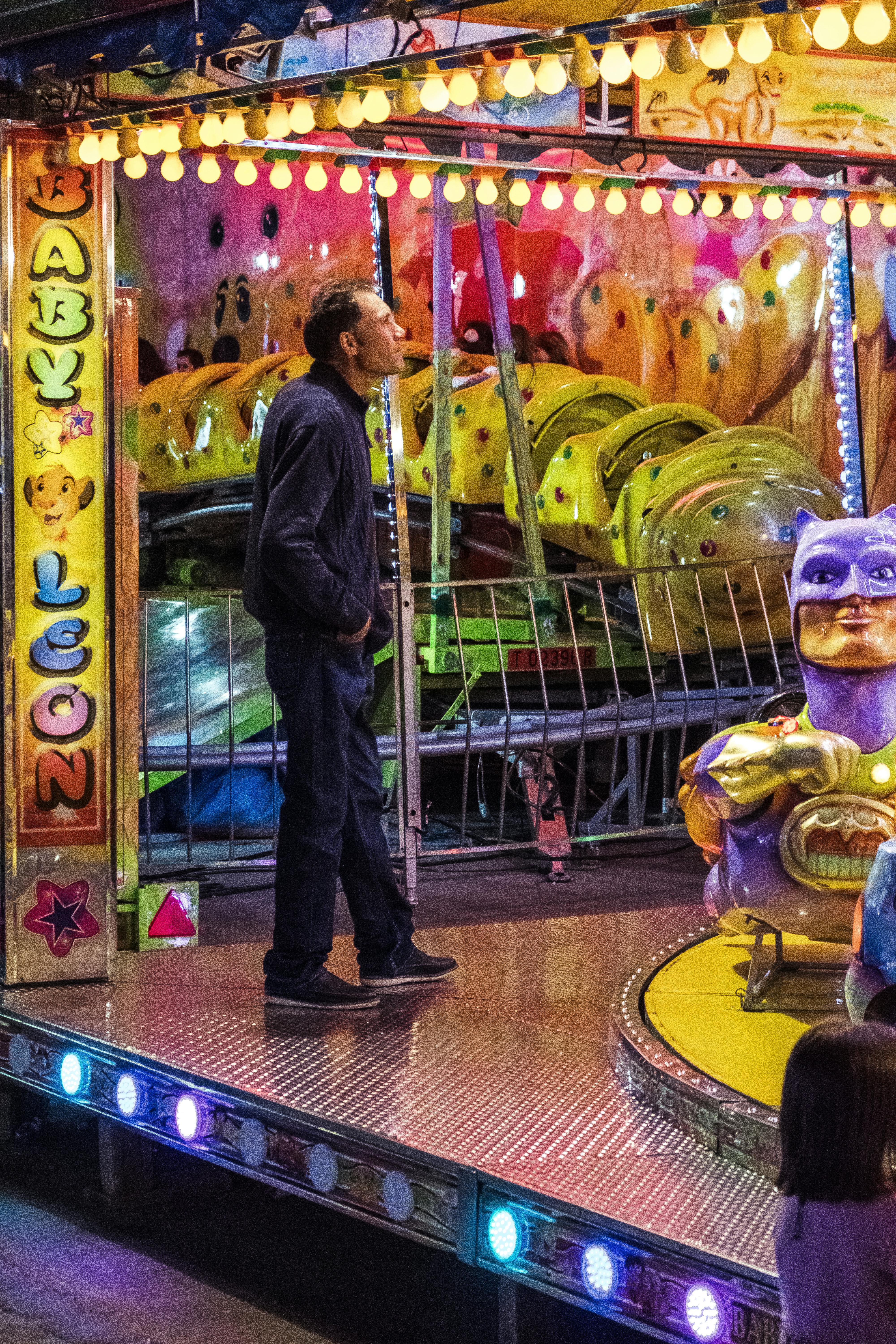 Kostenloses Foto zum Thema abend, achterbahn, amüsieren