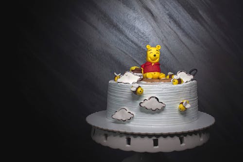 Free Photo of a Cake on a Cake Stand Stock Photo