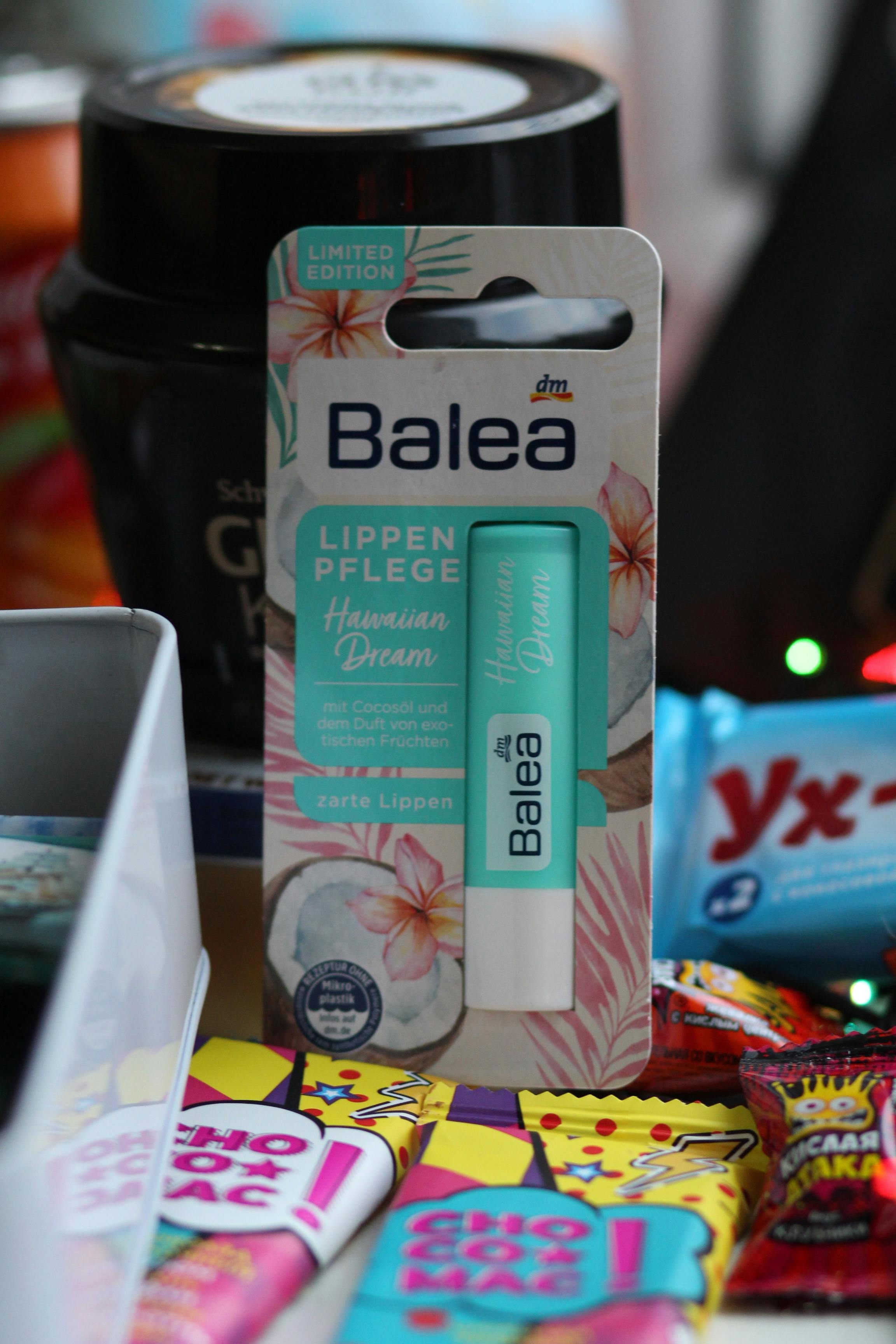 Make Your Own Lip Balm Lip Gloss 30 Recipes