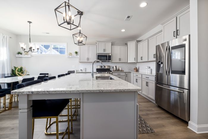 Light marble countertop finish