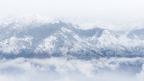 Бесплатное стоковое фото с голубой, гора, горный пик