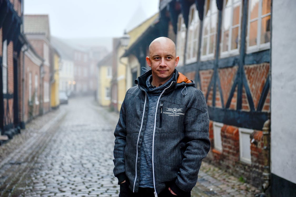 Embracing Monsoon Chic: Tips for Perfecting Your Rainy-Day Style Embracing Monsoon Chic: Tips for Perfecting Your Rainy-Day Style