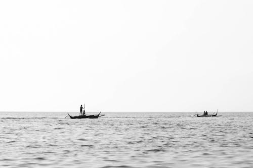 Бесплатное стоковое фото с белый, волны, лодка