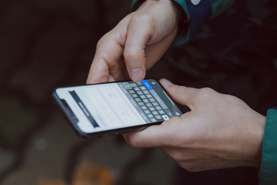 Using the ChatGPT mobile app for everyday questions
